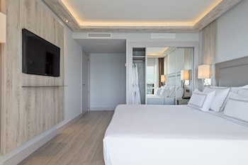 Junior Suite The Level Sea View Adults Only