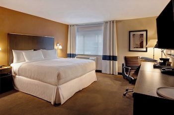 Room, 1 King Bed, Non Smoking, Tower