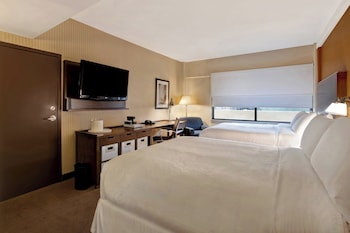 Room, 2 Queen Beds, Non Smoking