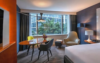 Superior Room, 1 King Bed