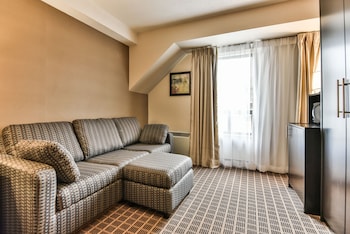 Standard Room, 1 King Bed with Sofa bed (Upper Floor)
