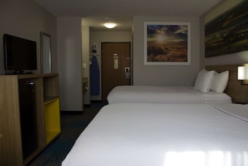 Standard Room, 2 Queen Beds
