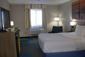 Standard Room, 1 Queen Bed