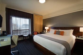 Premium Room, 1 King Bed