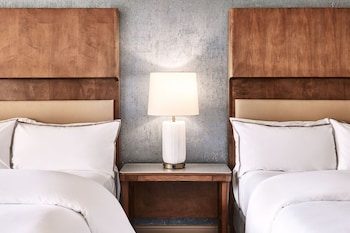 Room, 2 Queen Beds