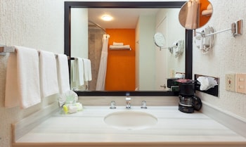 Standard Room, 2 Double Beds