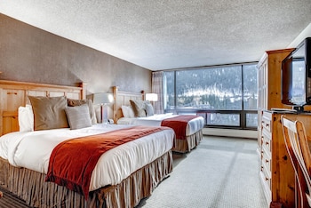 Room, 2 Queen Beds, Patio (Dog Friendly, Hotel)