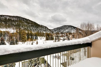 Room, 2 Queen Beds, Patio (Dog Friendly, Hotel)