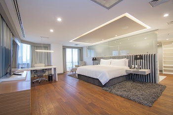 Suite, 1 Twin Bed (Ambassador)