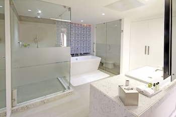 Junior Suite, 1 King Bed