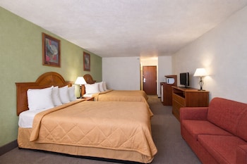 Suite, 2 Queen Beds