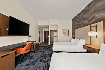 Room, 2 Queen Beds, Accessible Bathtub