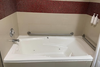 Room, 1 King Bed, Accessible, Non Smoking (Mobility)