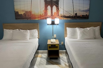 Room, 2 Double Beds, Smoking