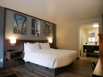 Superior Room, 1 King Bed, Non Smoking