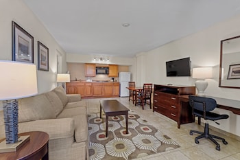 Family Suite, 2 Double Beds, Non Smoking, Kitchen