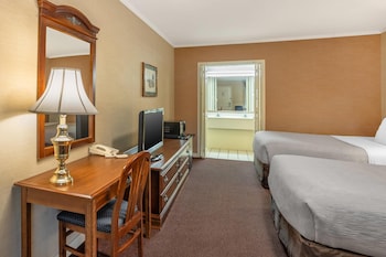Standard Room, Multiple Beds, Non Smoking (2nd Floor)