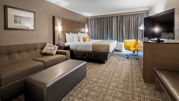 Deluxe Room, 1 King Bed with Sofa bed, Non Smoking, Microwave