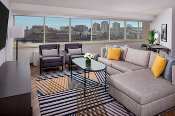 Suite (University)