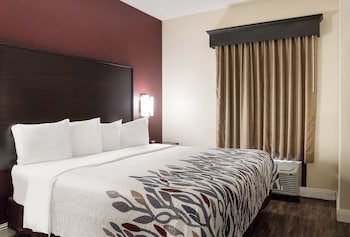 Suite, 1 King Bed, Non Smoking