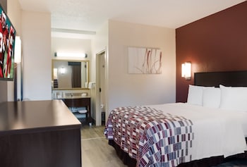Deluxe Room, 1 Queen Bed, Non Smoking