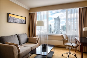 Corner Junior Suite, 1 King Bed
