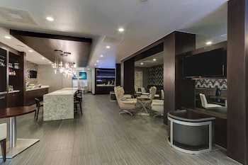 Club Room, 1 King Bed