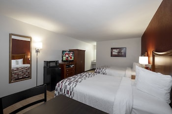 Deluxe Room, 2 Queen Beds, Non Smoking