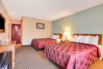 Standard Room, 2 Double Beds, Non Smoking