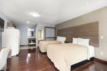 Standard Room, 2 Double Beds