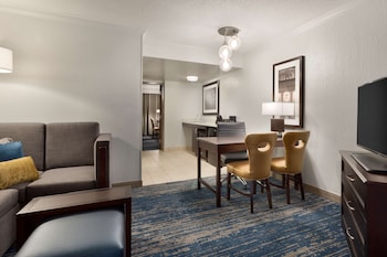 Suite, 1 King Bed, Non Smoking