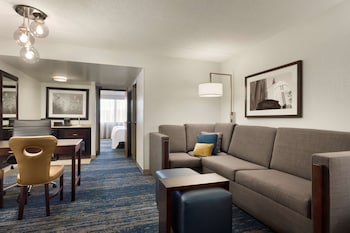 Suite, 2 Double Beds, Non Smoking