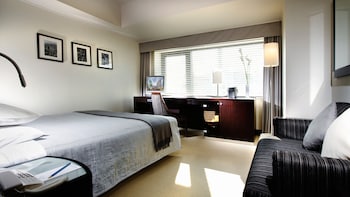 Room (Cosy)