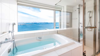 Suite, 1 Bedroom (Panoramic View)