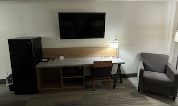 Room, 2 Queen Beds, Mobility Accessible, Non Smoking