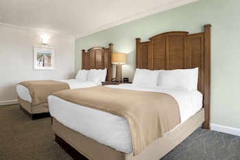 Standard Room, 2 Queen Beds, Non Smoking, Refrigerator & Microwave