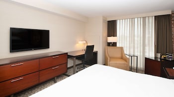Two Double Beds, ADA; Hearing Impaired, with Tub