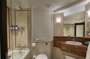 Standard Double Room (London Eye View)