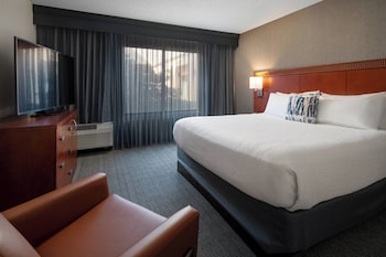 Suite, 1 Bedroom (Mobility Accessible, Tub)