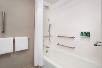 Room, 2 Double Beds (Mobility Accessible, Tub)
