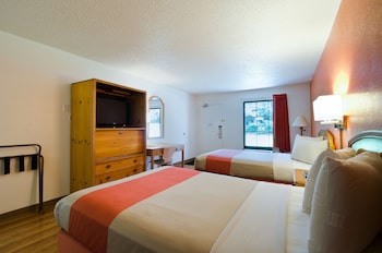 Standard Room, 2 Double Beds, Non Smoking