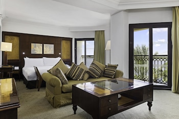 Suite (Nile)