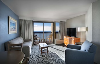 Standard Room, 1 King Bed, Accessible, Partial Ocean View