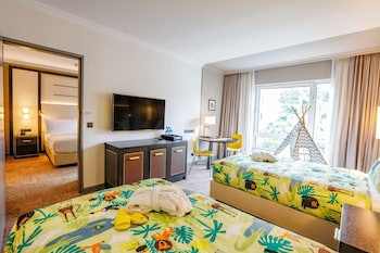 Family Room, Multiple Beds, Connecting Rooms