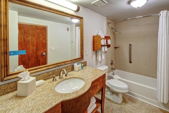Suite, 1 King Bed, Non Smoking