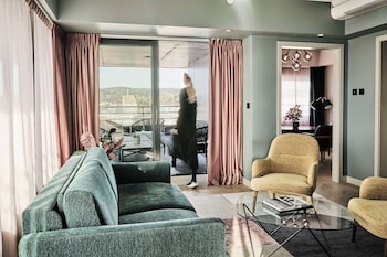 Presidential Suite, Balcony, Harbor View