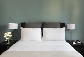 Standard Double Room, 1 Queen Bed