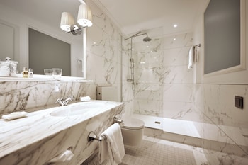 Deluxe Junior Suite
