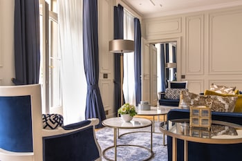 Premium Suite