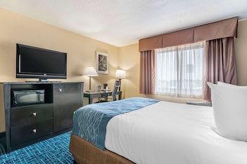 Suite, 1 King Bed, Non Smoking, Jetted Tub